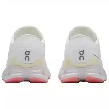 On Cloud X 4 Ivory White