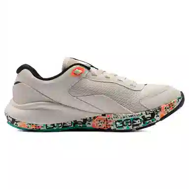 Under Armour Charged Vantage