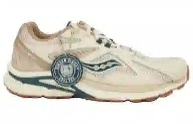 Teenie Weenie x Saucony Kinvara 4 Beige