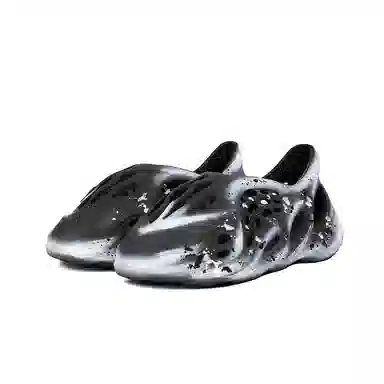 adidas Yeezy Foam Runner