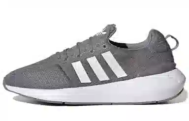 adidas Swift Run 22