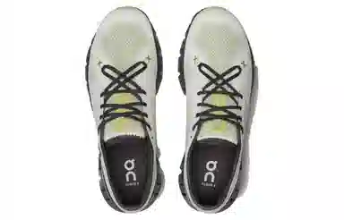 On Cloud X 3 White Black