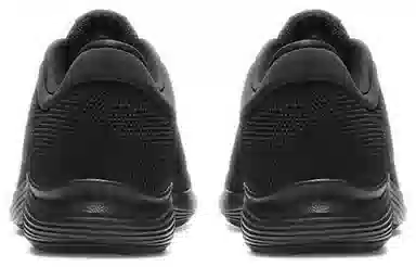Nike Revolution 4 Black