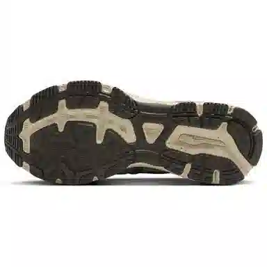 Mizuno Racer S Spring Bud Green