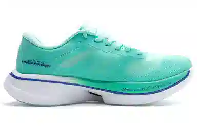 Hailes Wing 001 Green White