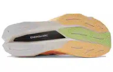 New Balance FuelCell SuperComp Elite v4