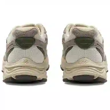 Mizuno Racer S Spring Bud Green