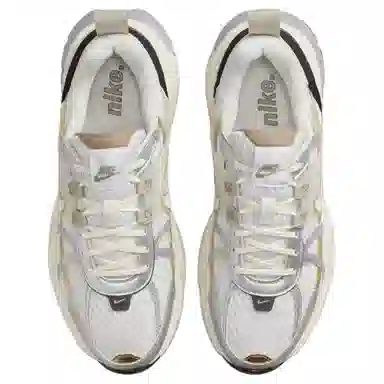 Nike V2K Run Beige Brown