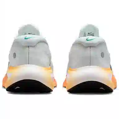 Nike Journey Run
