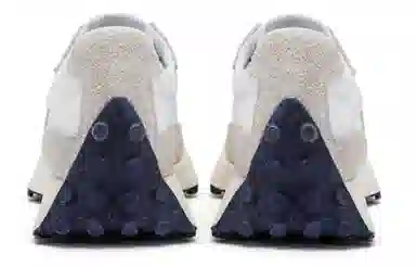 New Balance 327 Moonbeam