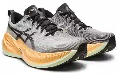 Asics Superblast