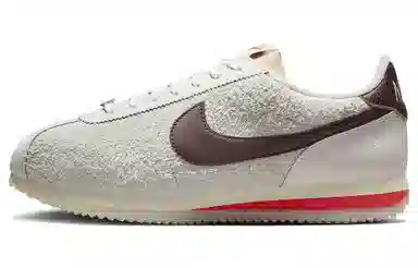 Nike Cortez "Light Orewood Brown"