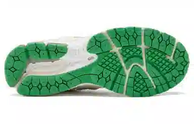 GANNI x New Balance 2002R