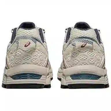 Asics Gel-Kahana 8 White