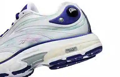 RANDOMEVENT x Reebok RBK Premier Pump Paris Trainer White Blue