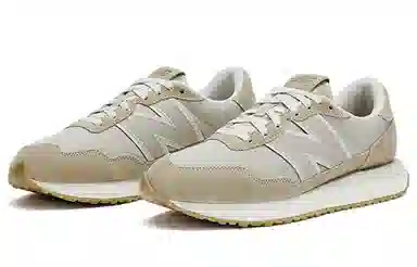 New Balance 237 Beige