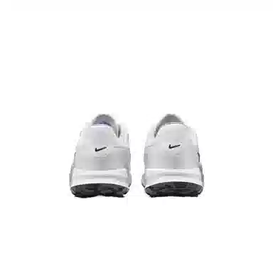 Nike Victory Pro4