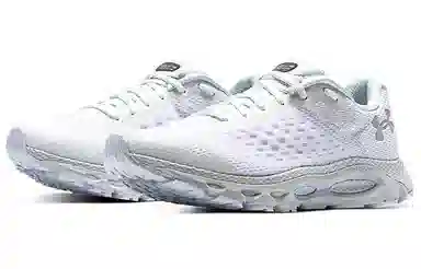 Under Armour HOVR Infinite 3