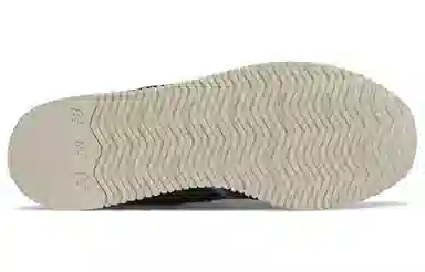 New Balance Comp 100 Navy