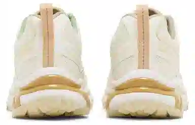 Salomon Low-Top Running Shoes Beige