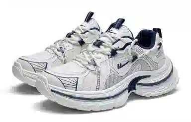 Warrior Retro Low-Top