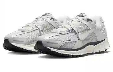 Nike Zoom Vomero 5 "Photon Dust"