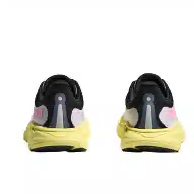 HOKA ONE ONE Arahi 7