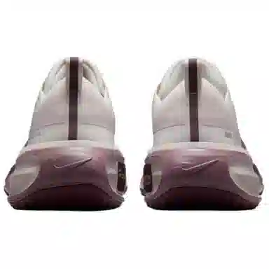 Nike Invincible 3 Light Pink