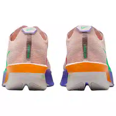 Eliud Kipchoge x Nike Vaporfly 4