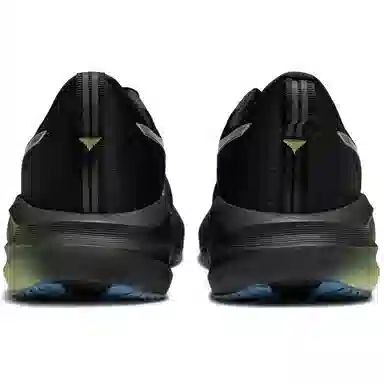 Asics NOVABLAST 5 LUXE Black