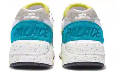 PALACE x New Balance 580