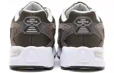 New Balance 725 Olive