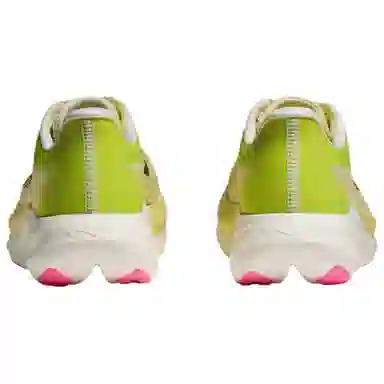 HOKA ONE ONE Rocket X 3