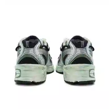 New Balance 530 Black Tea Green