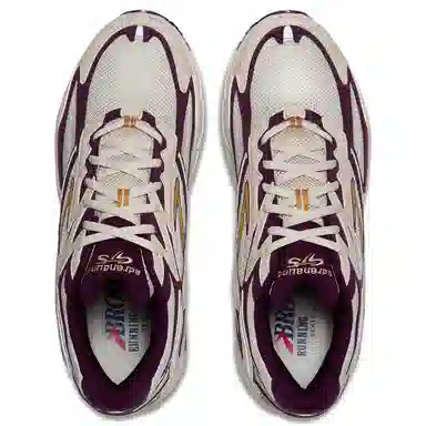 Brooks Adrenaline GTS 4