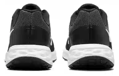 Nike Revolution 6 Next Nature