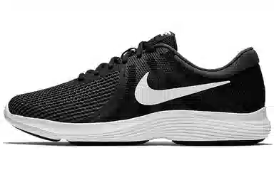 Nike Revolution 4 Black White