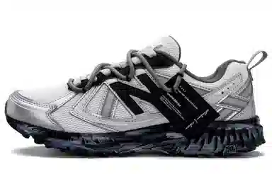 New Balance 410 Silver