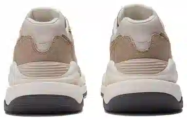 New Balance 5740 Brown