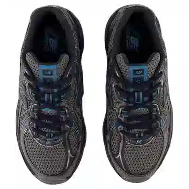 New Balance NB 740 Black