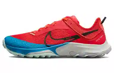 Nike Air Zoom Terra Kiger 8