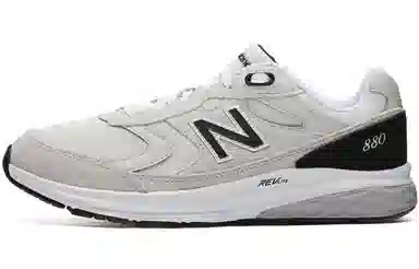 New Balance 880