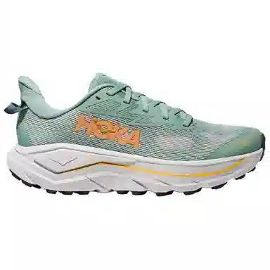 HOKA ONE ONE Challenger 8