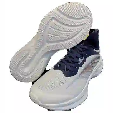 鸿星尔克 缓震轻弹跑步鞋 男款 白蓝