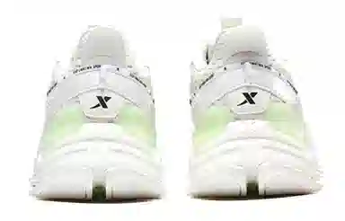 特步 山海系列 潮流老爹鞋 女款 白绿