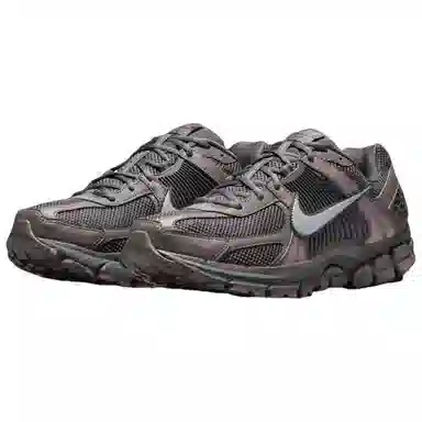 Nike Air Zoom Vomero 5 "Cave Stone"