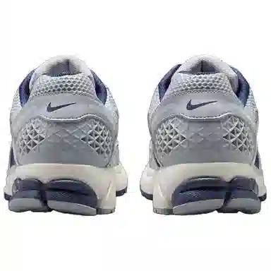 Nike Air Zoom Vomero 5 "Yankees"