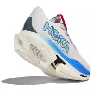 HOKA ONE ONE CIELO X1