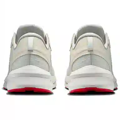 On Cloudzone Zendaya x Law Roach