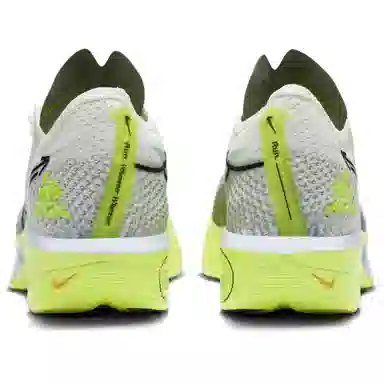 Nike ZoomX Vaporfly Next% 3